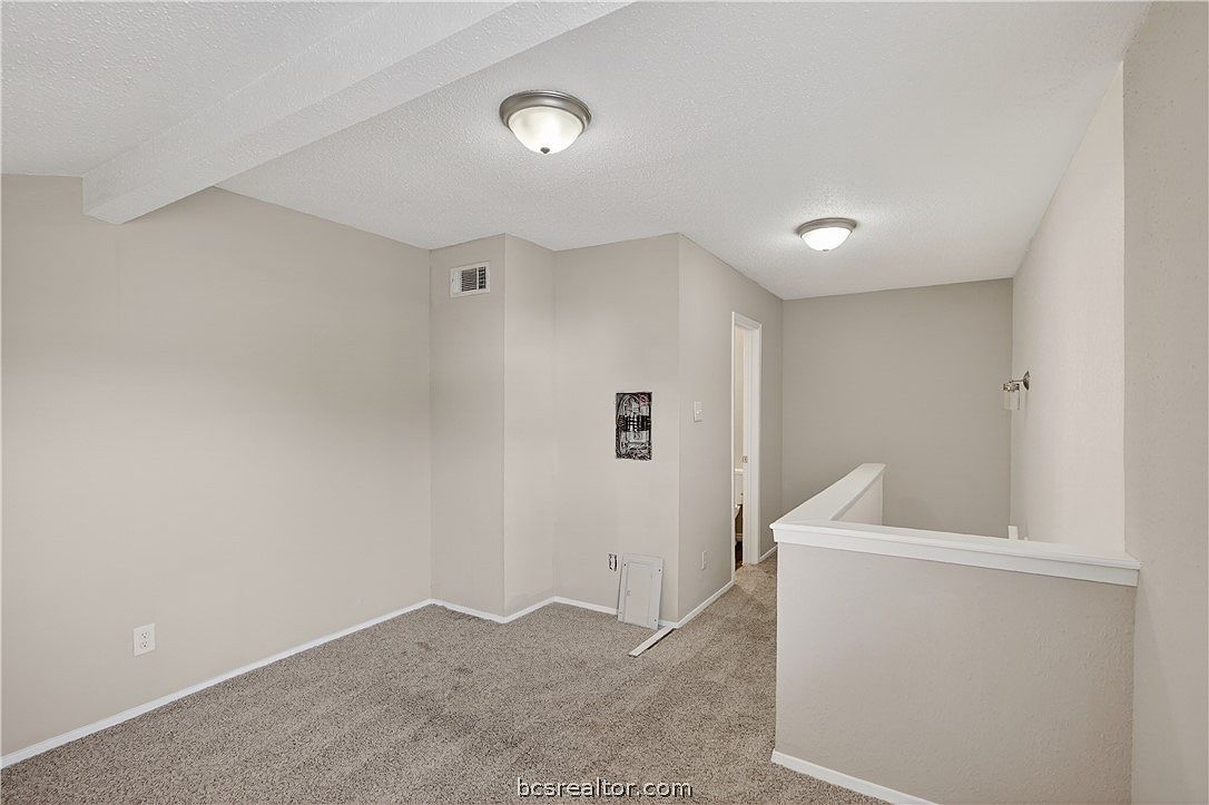 4401 Carter Creek Pkwy APT 13 Bryan, TX 77802 | New build