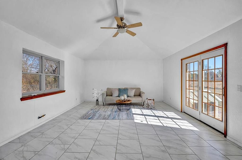 108174 N 3818th Rd Okemah, OK 74859  | Single Family