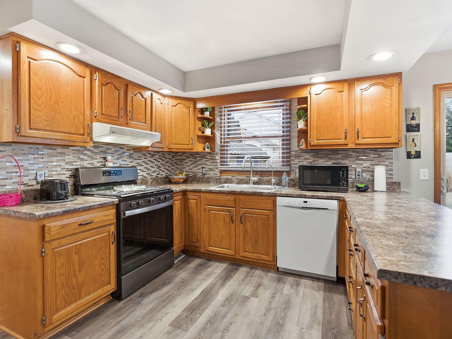 806 Lydia Dr Warsaw, IN 46582  | Single Family