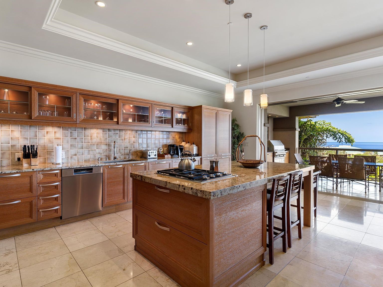 63 Hoolei Cir #B2 Kihei, HI 96753  | New build
