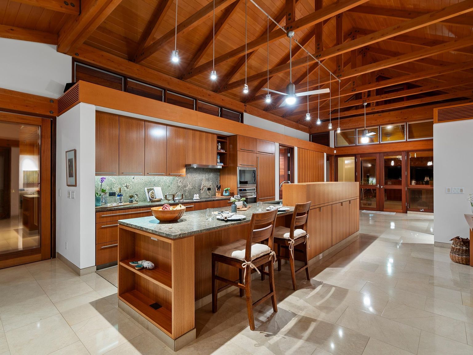 3100 Wailea Alanui Dr APT 17 Kihei, HI 96753  | Condominium