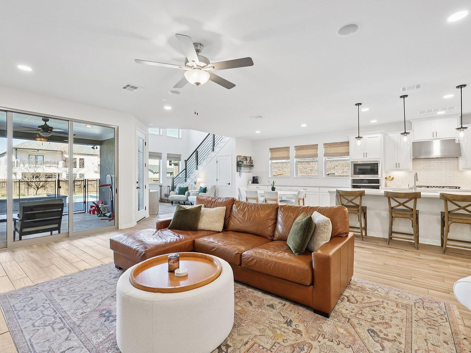 2913 Fallcrest Bnd Leander, TX 78641  | Single Family