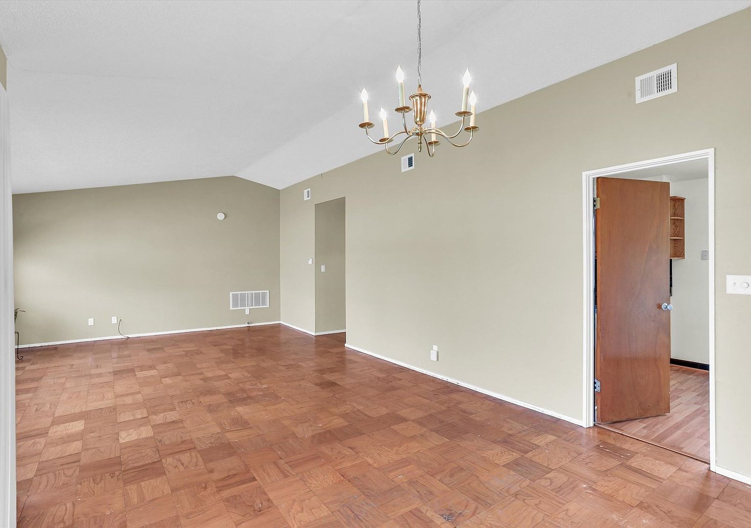 317 Naples Dr Rantoul, IL 61866 | Single Family