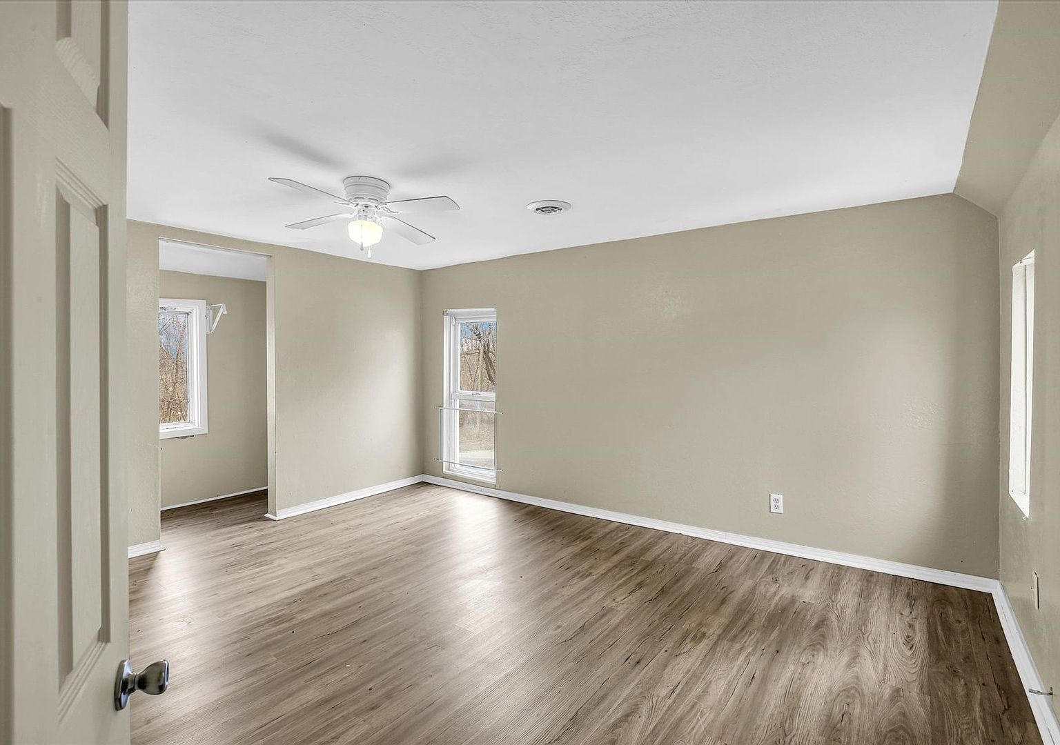 602 S Elm St Villa Grove, IL 61956  | Single Family