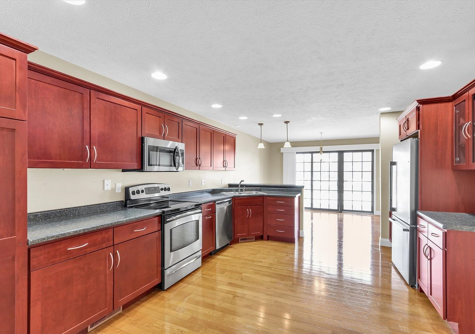 1613 Broadmoor Dr #0 Champaign, IL 61821 | Condominium