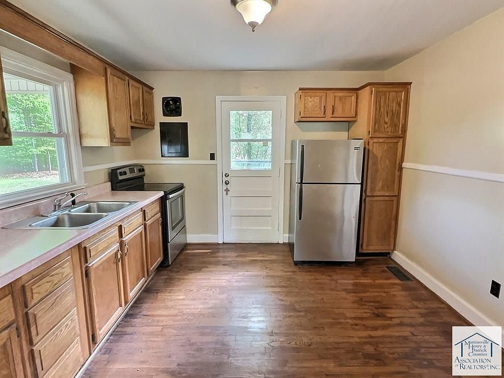 123 Salmon St Martinsville, VA 24112 | Single Family