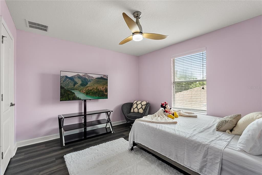 2182 Crosston Cir Orlando, FL 32824  | Single Family