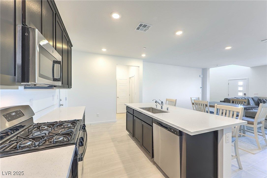 268 Walsh Peak Ave Henderson, NV 89015  | New build