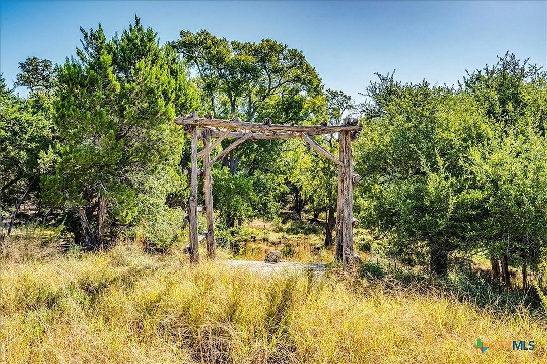 530 Stallion Estates Dr Spring Branch, TX 78070  | Land/Lot