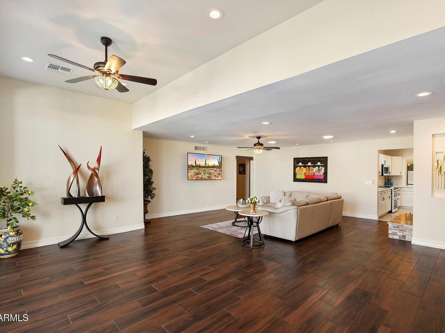 5822 N 44th Pl Phoenix, AZ 85018 | Single Family