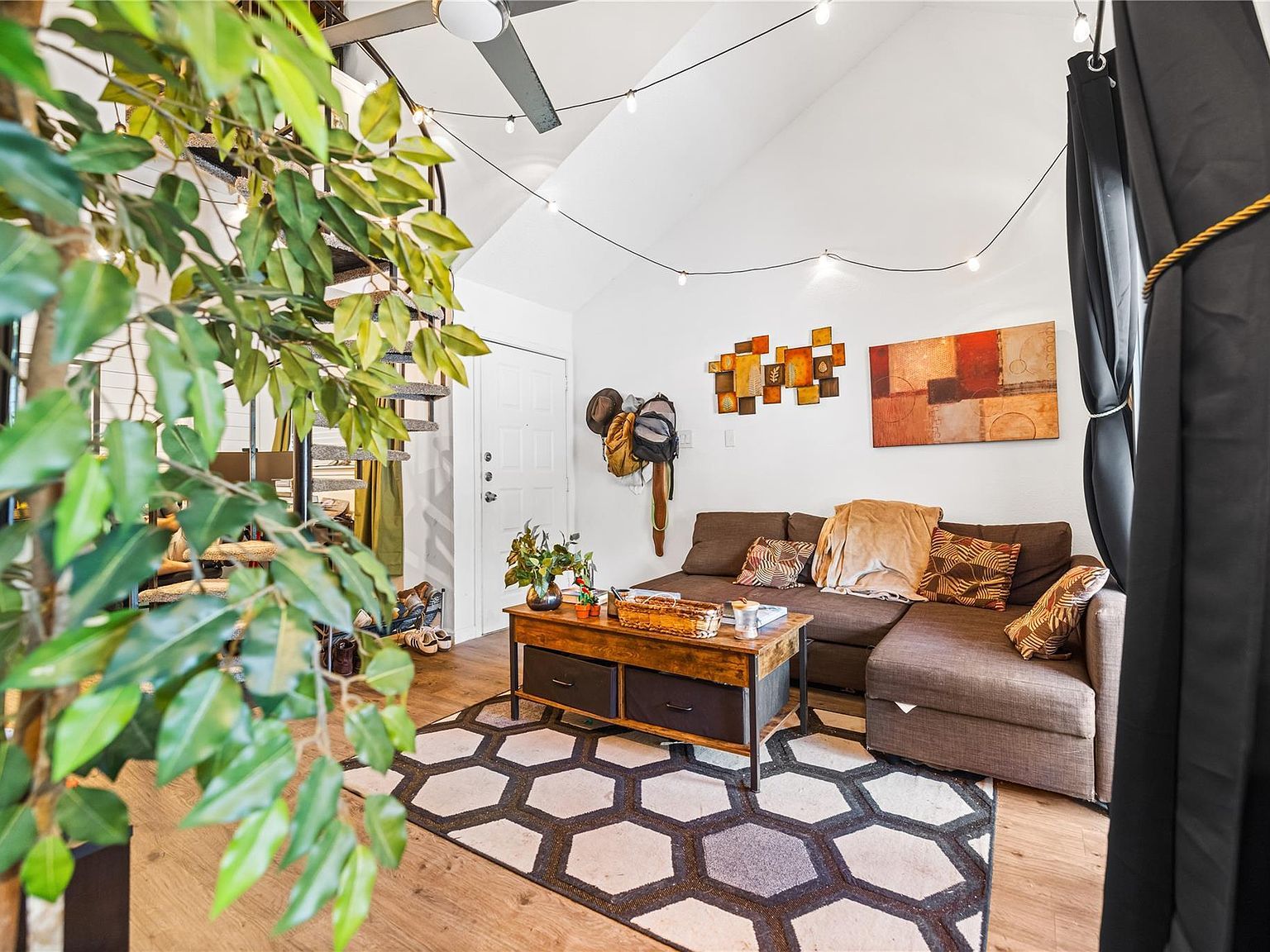 1840 Burton Dr APT 110 Austin, TX 78741  | Condominium