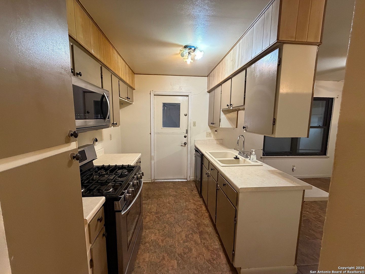 7139 Laurel Valley Dr San Antonio, TX 78242  | Single Family