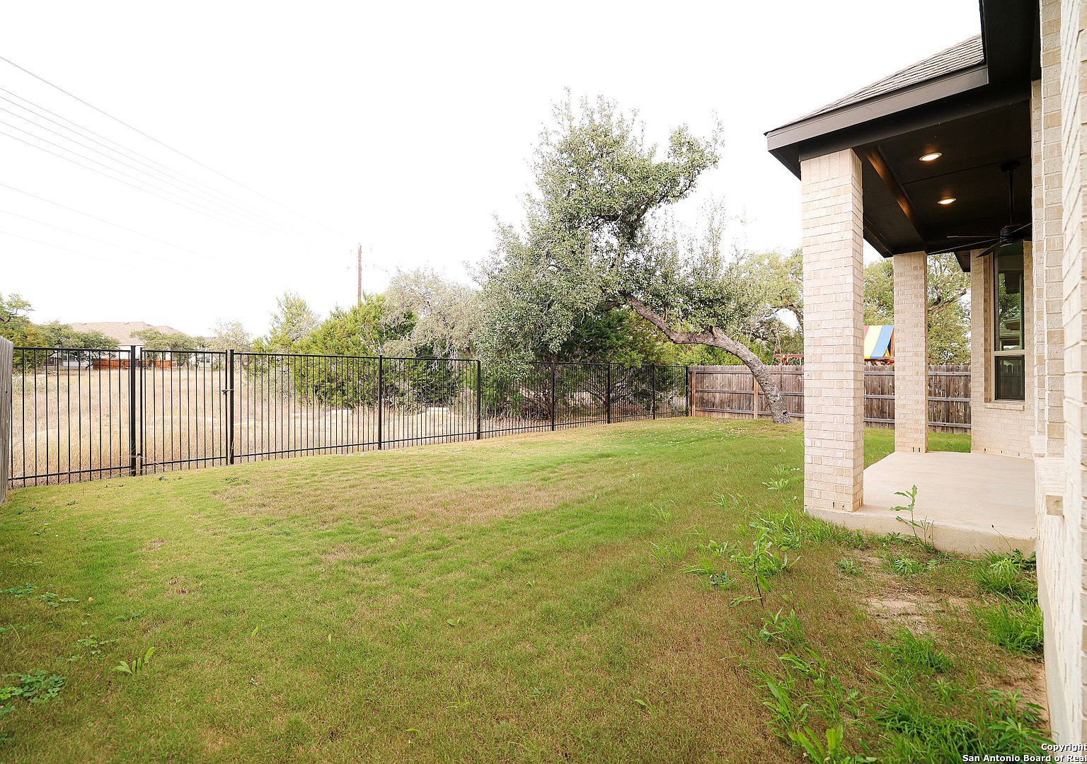 2916 Edinburgh Park Bulverde, TX 78163 | Single Family