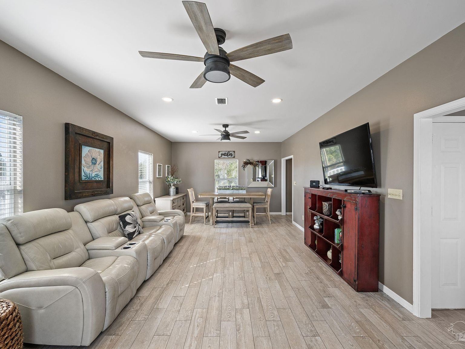 35868 Boykin Blvd Lillian, AL 36549  | Single Family