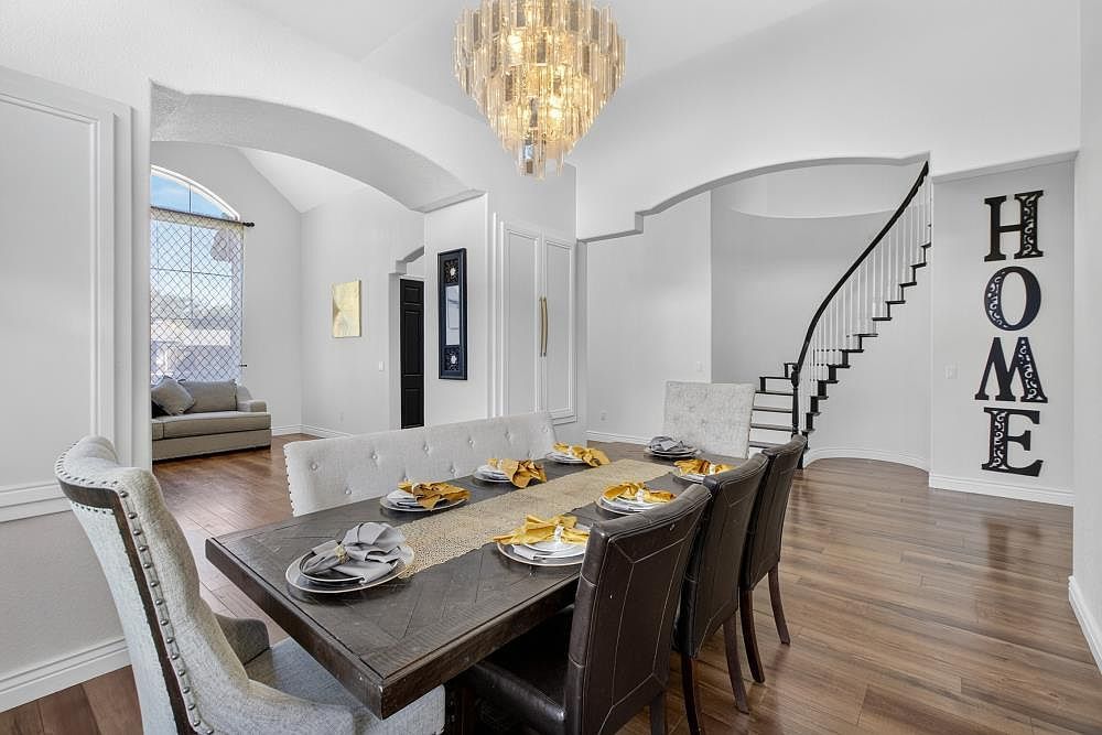 9011 Quail Cove Dr Elk Grove, CA 95624  | Single Family