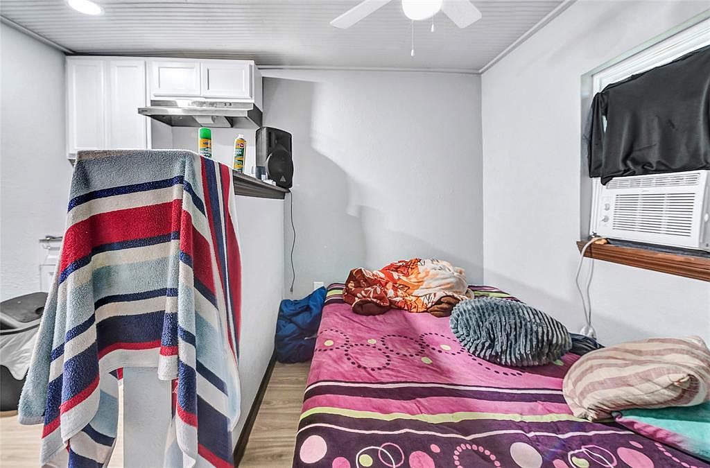 311 Grand Ave Bacliff, TX 77518 | Multi Family