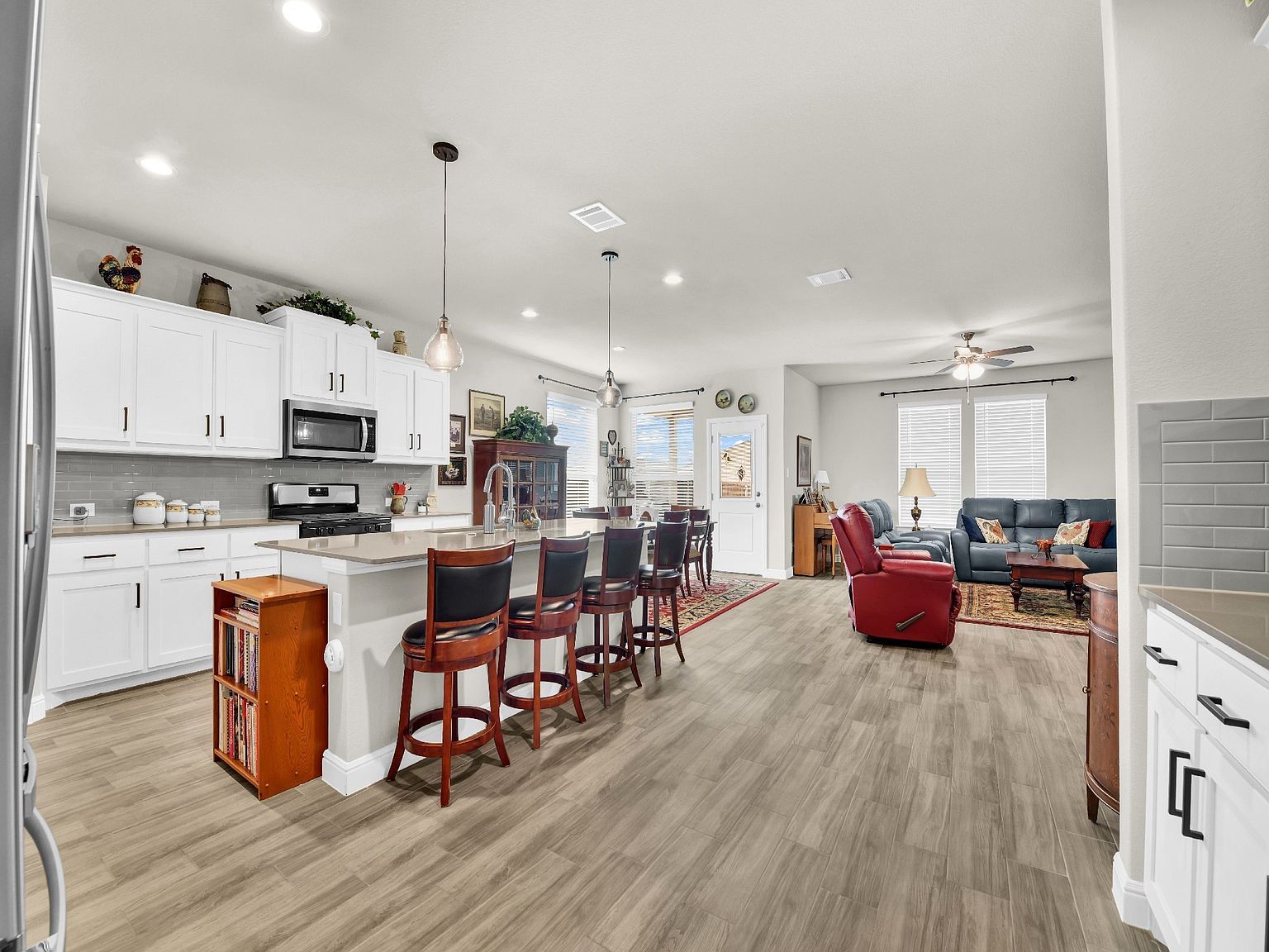 2364 Waggoner Ranch Dr Weatherford, TX 76087  | Single Family