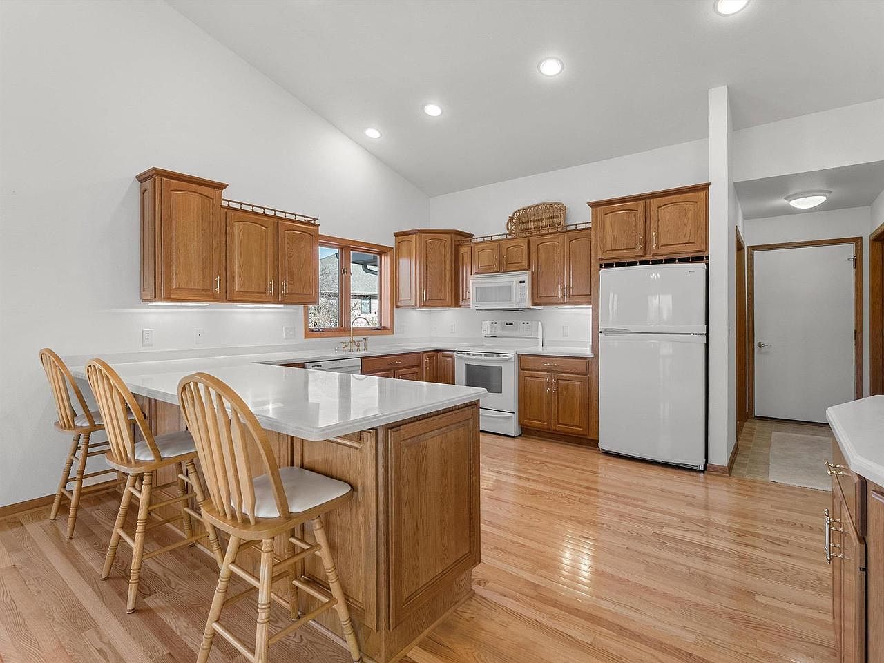 157 Meadow Ridge Dr Sheboygan Falls, WI 53085 | Single Family