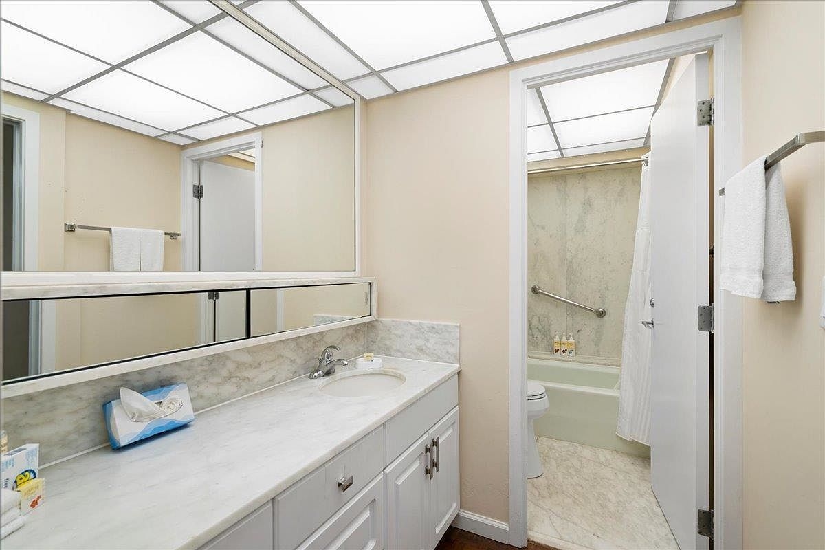 2481 Kaanapali Pkwy #415 Lahaina, HI 96761  | Condominium