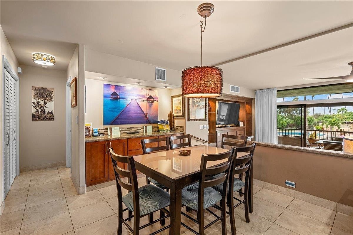 2560 Kekaa Dr UNIT F202 Lahaina, HI 96761 | Condominium