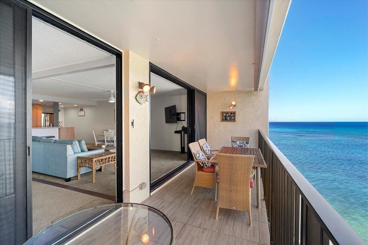 4401 Lower Honoapiilani Rd APT B503 Lahaina, HI 96761  | Condominium
