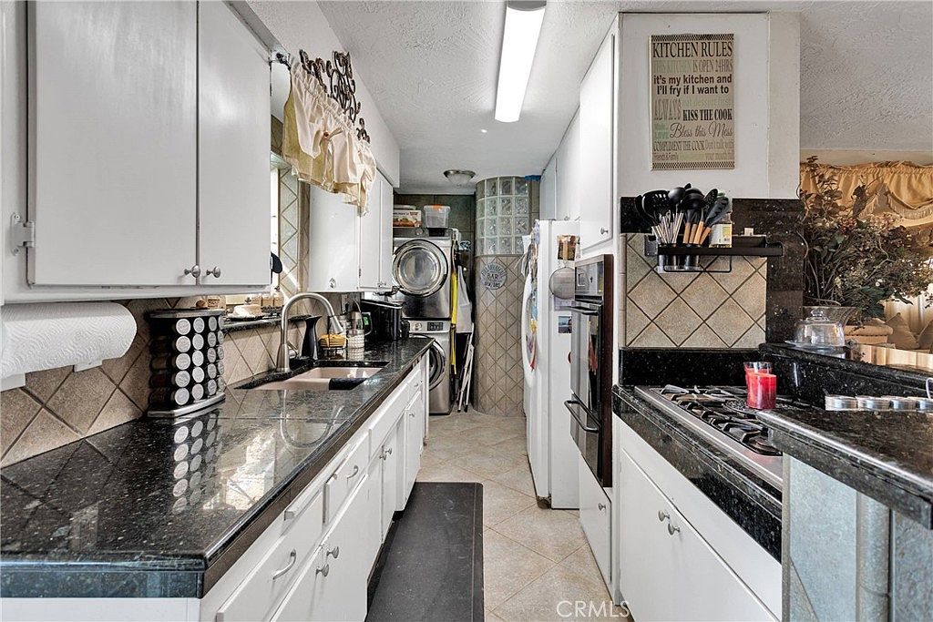 14444 Iroquois Rd Apple Valley, CA 92307 | Single Family