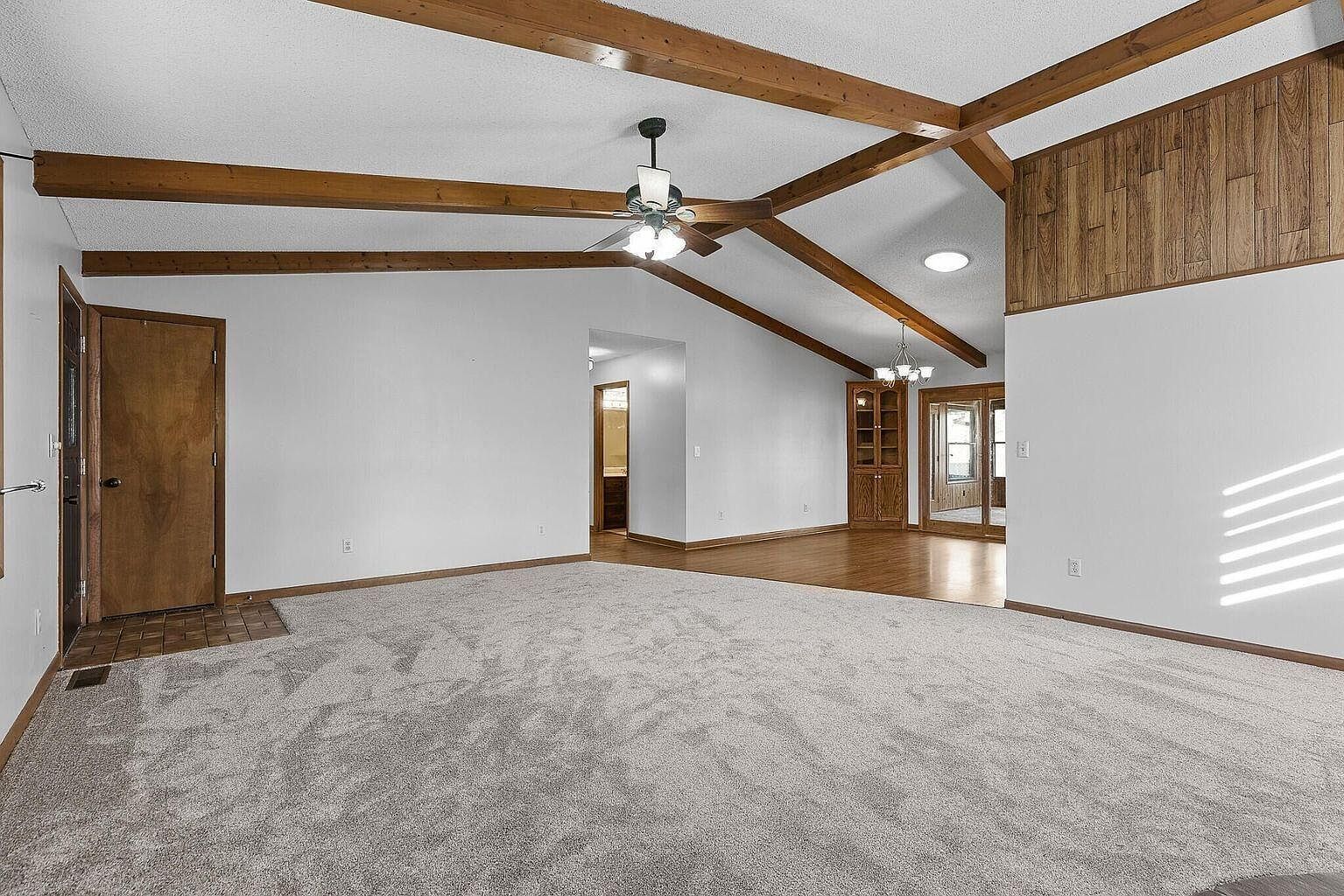 9575 Cherokee Trl Crossville, TN 38572  | Single Family