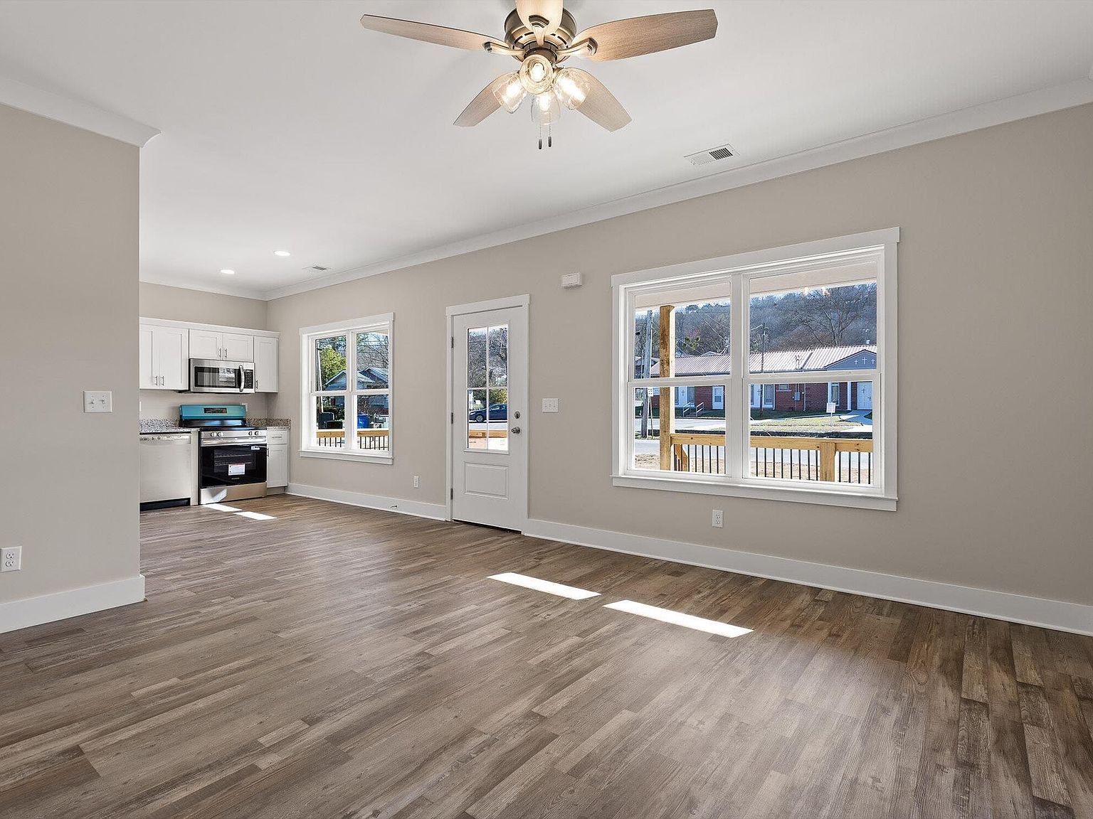 4317 13th Ave Chattanooga, TN 37407  | Single Family