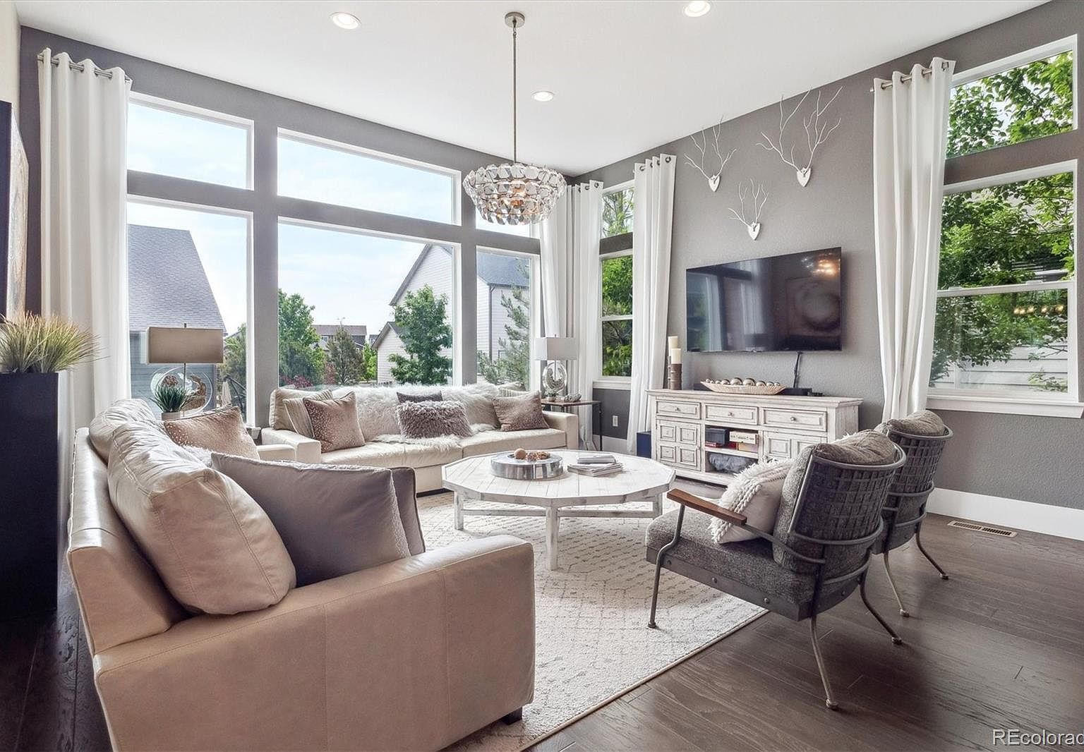 9846 Hilberts Way Littleton, CO 80125 | Single Family