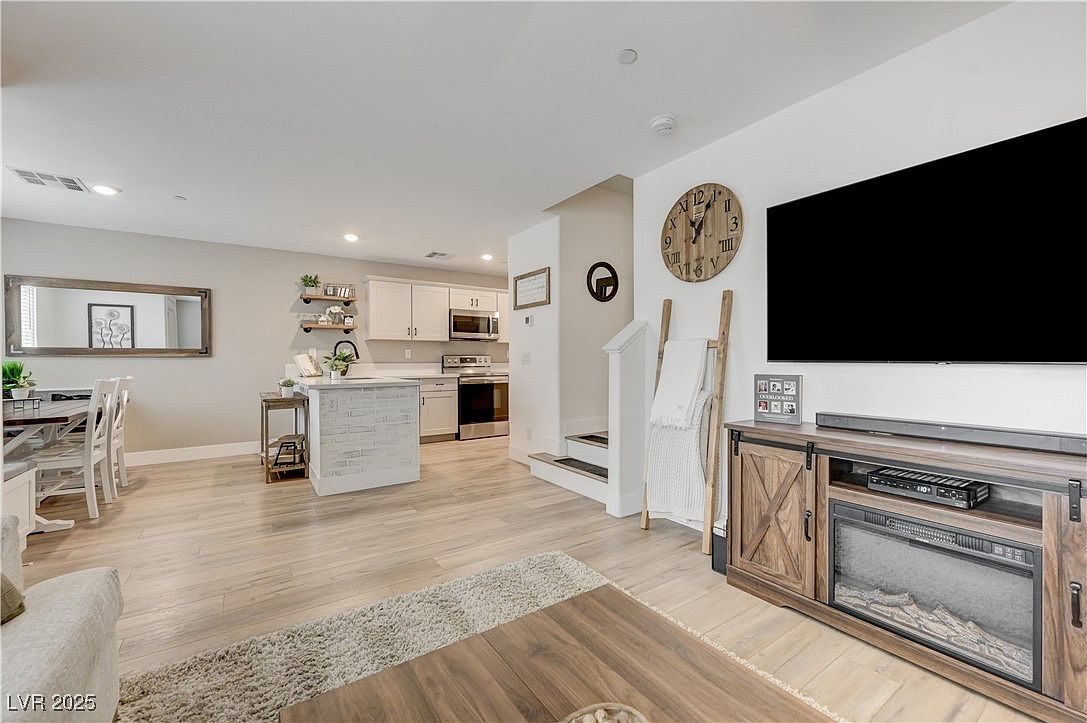 12106 Azure Gate Rd UNIT 3 Las Vegas, NV 89183  | New build