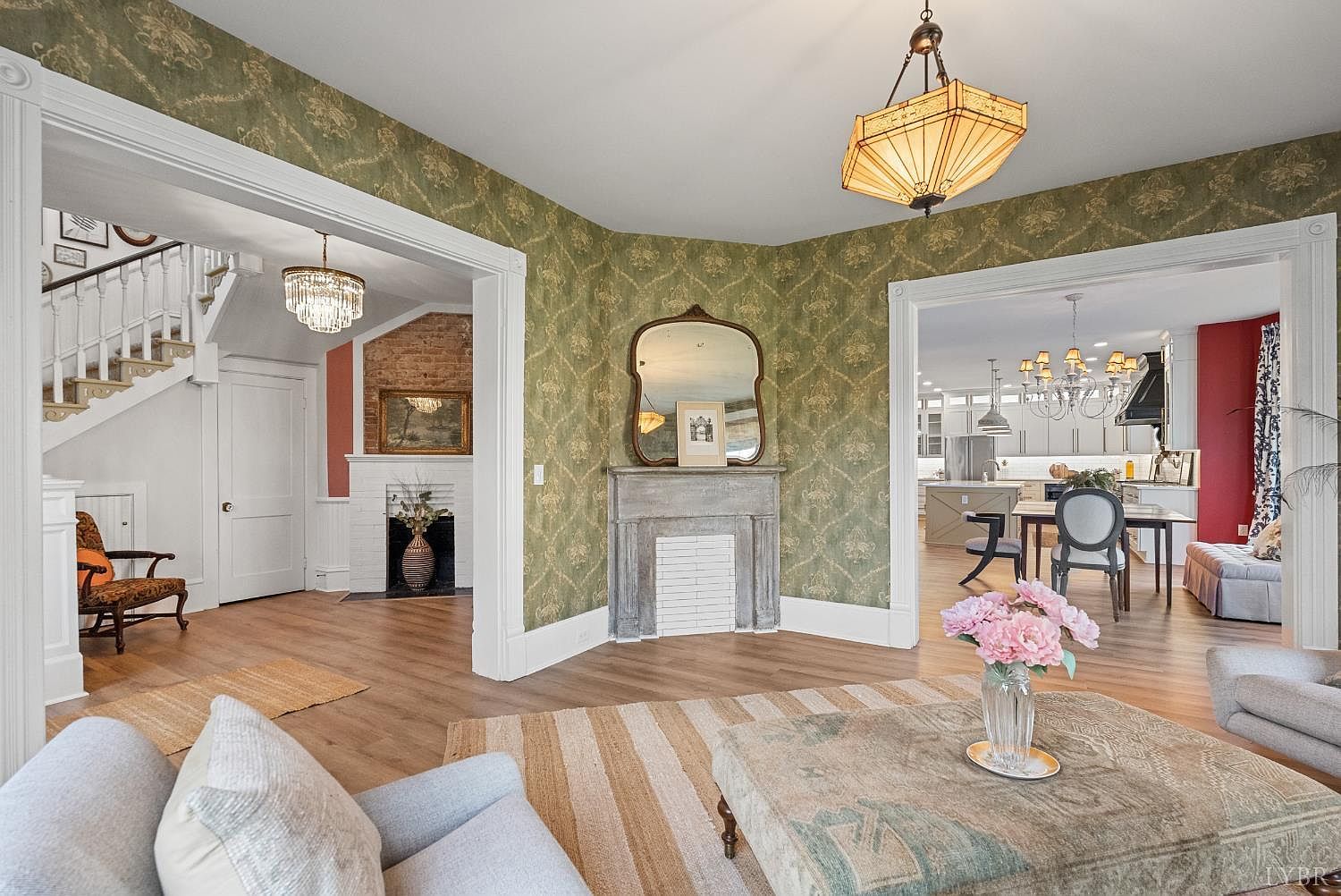 1221 Oakwood St Bedford, VA 24523  | Single Family