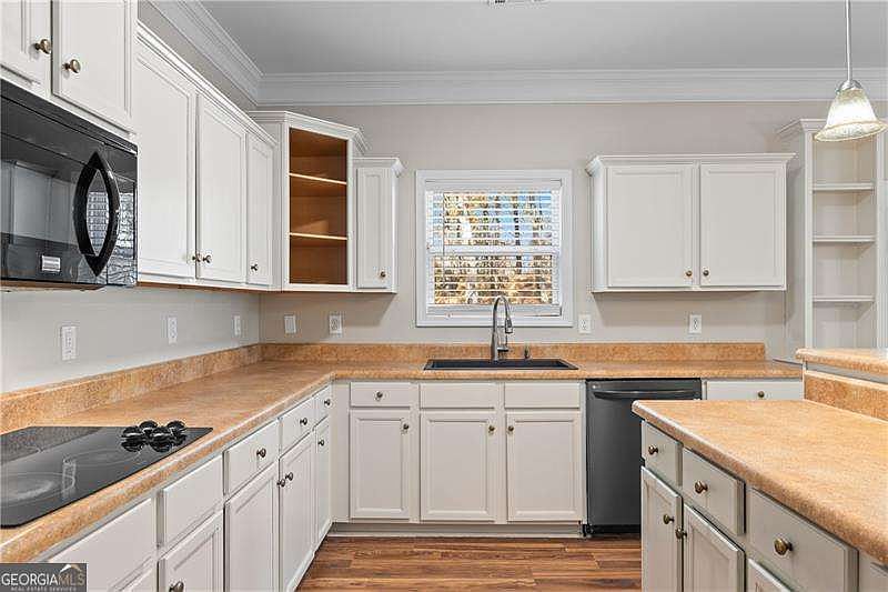 375 Parkmont Way Dallas, GA 30132  | Single Family