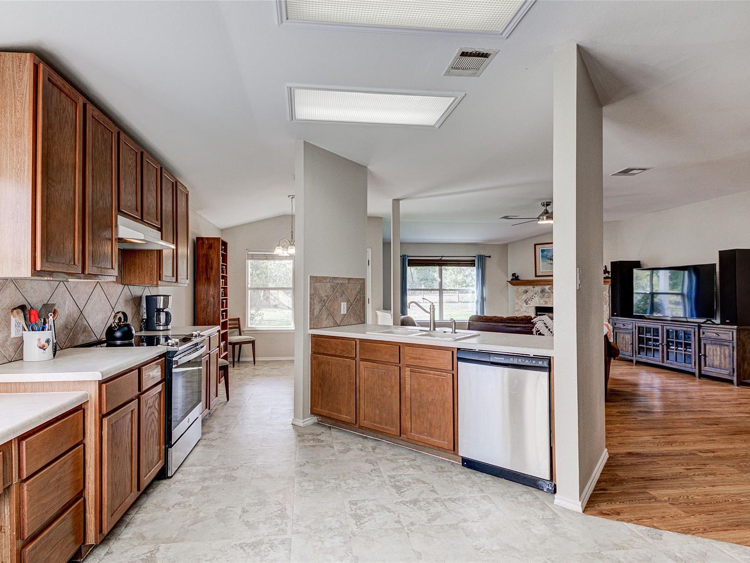 112 Speegle Ct Cedar Creek, TX 78612 | Single Family