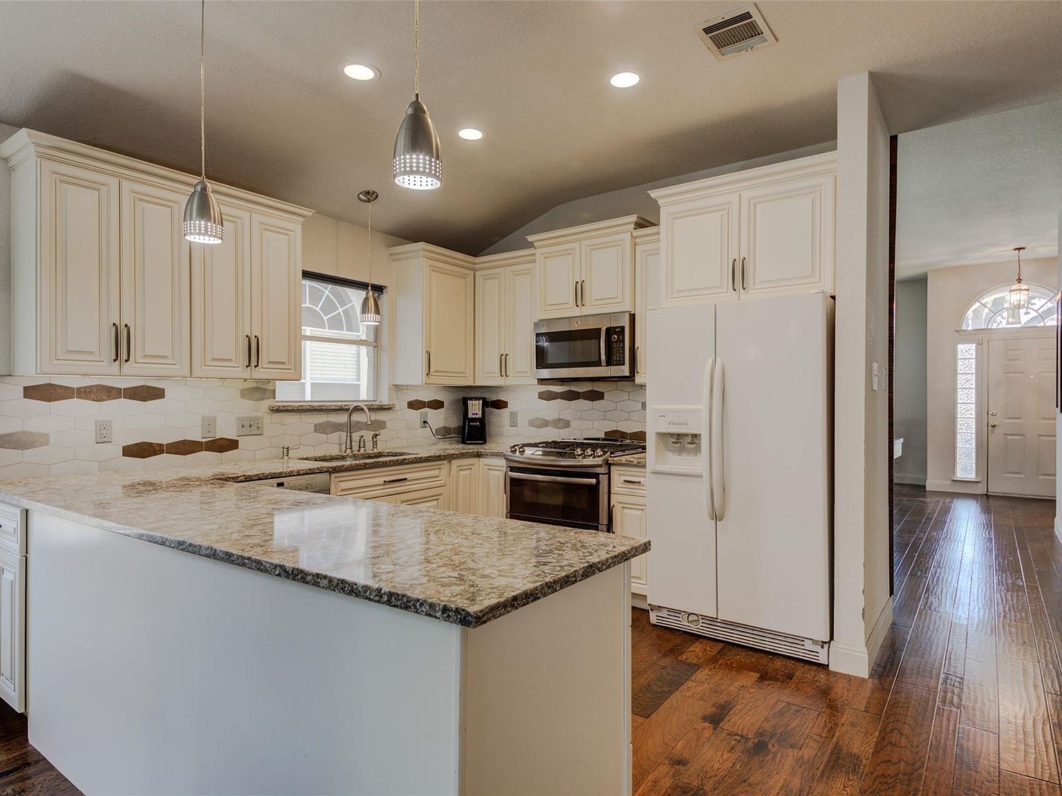 2410 Hutton Ln Leander, TX 78641  | Single Family