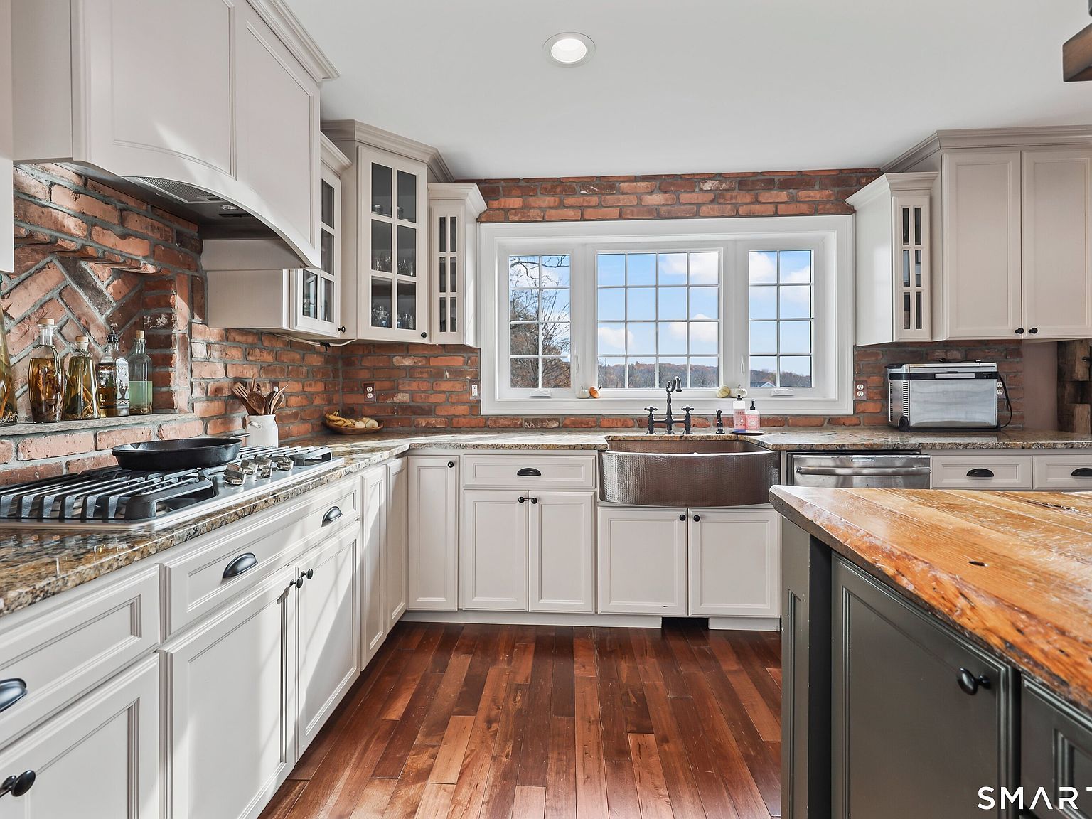 195 Hinman Rd Watertown, CT 06795  | Single Family