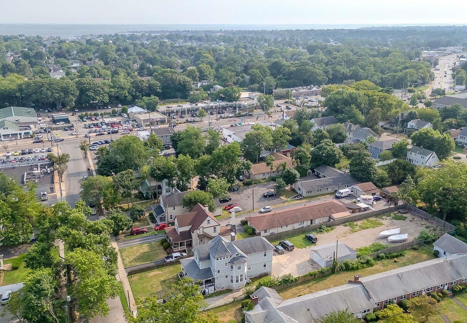 38 Park Ave Amityville, NY 11701  | Multi Family