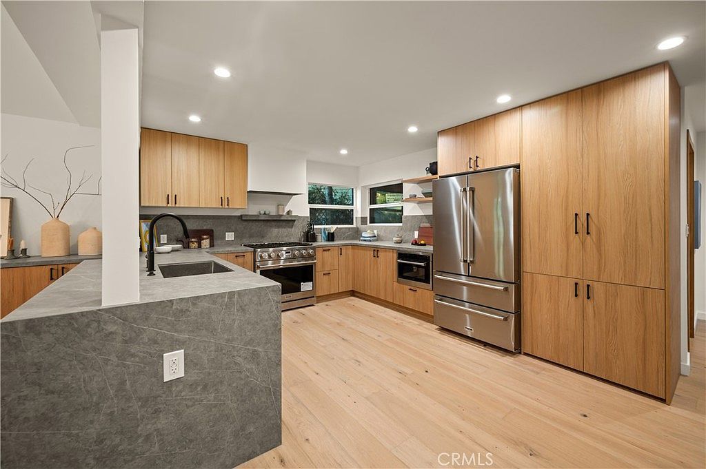 3947 Sumac Dr Sherman Oaks, CA 91403  | Single Family