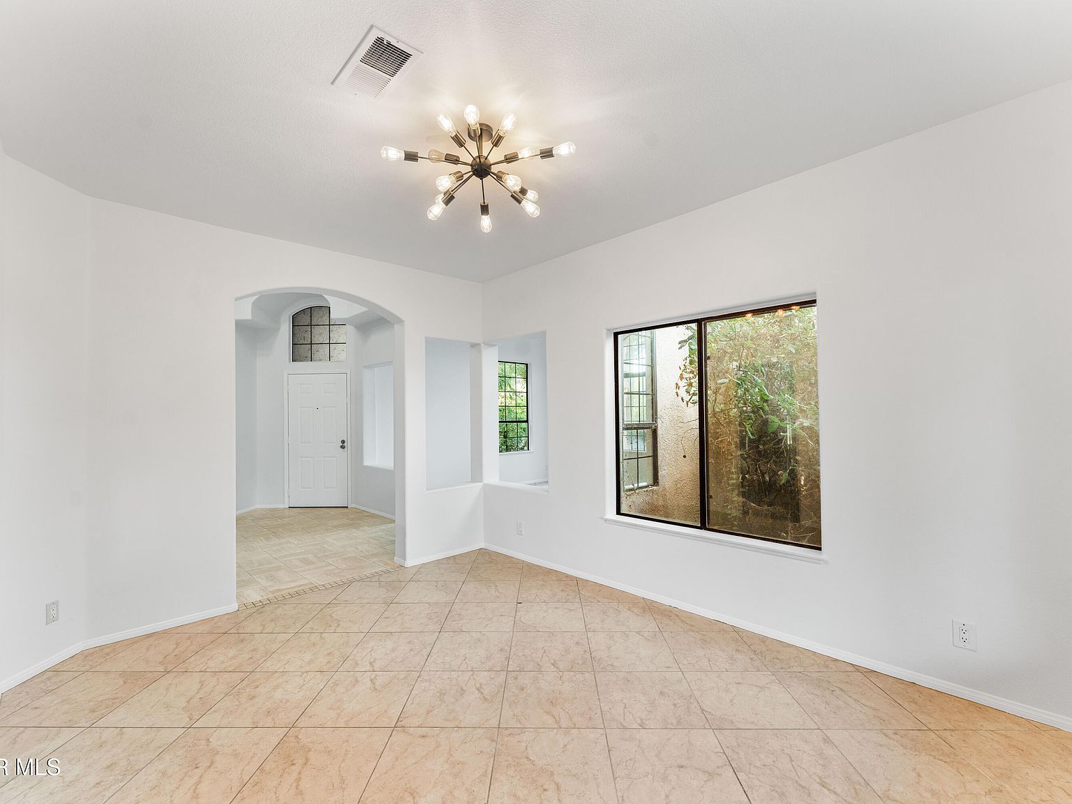 41820 Stratford Cir Palmdale, CA 93551  | Single Family