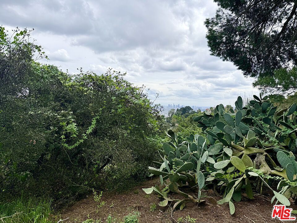 8468 Elusive Dr Los Angeles, CA 90046  | Land/Lot