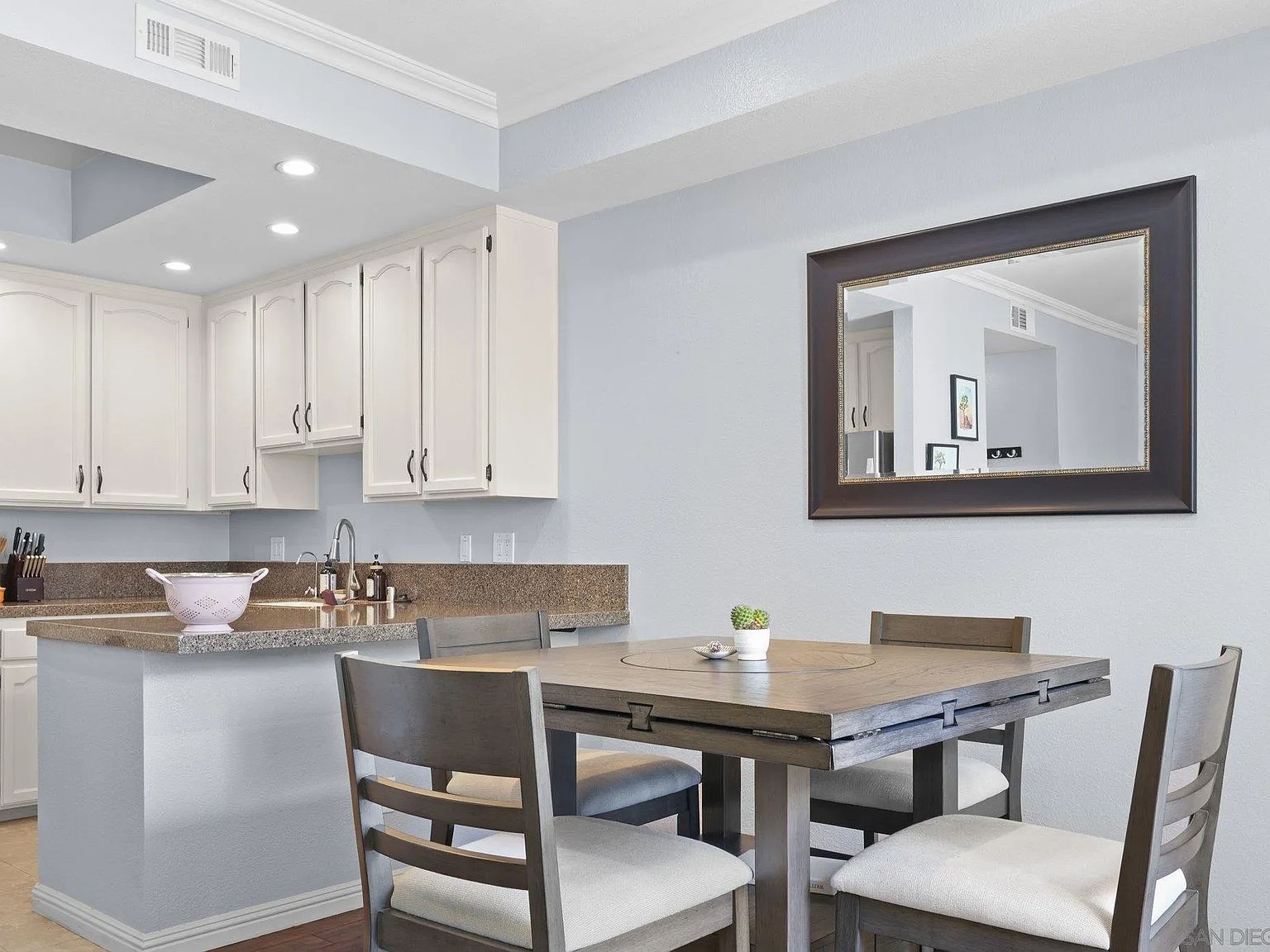 2445 Brant St Unit 204 San Diego, CA 92101 | Condominium