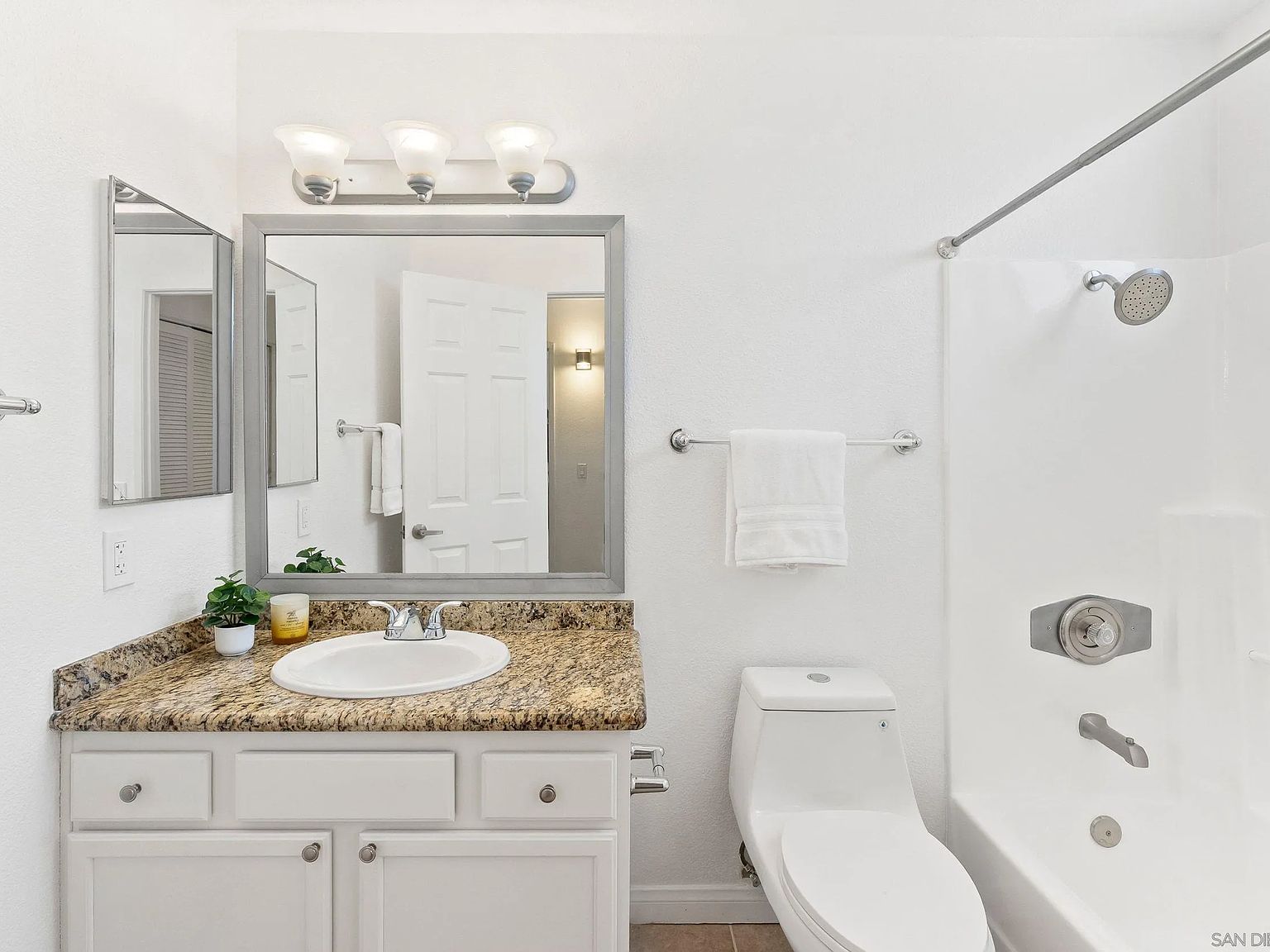 12190 Cuyamaca College Dr E Unit 1106 El Cajon, CA 92019 | Condominium