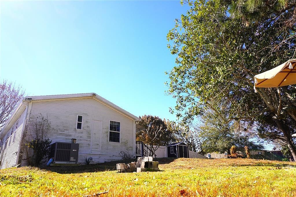 3605 Late Morning Cir Kissimmee, FL 34744 | Single Family