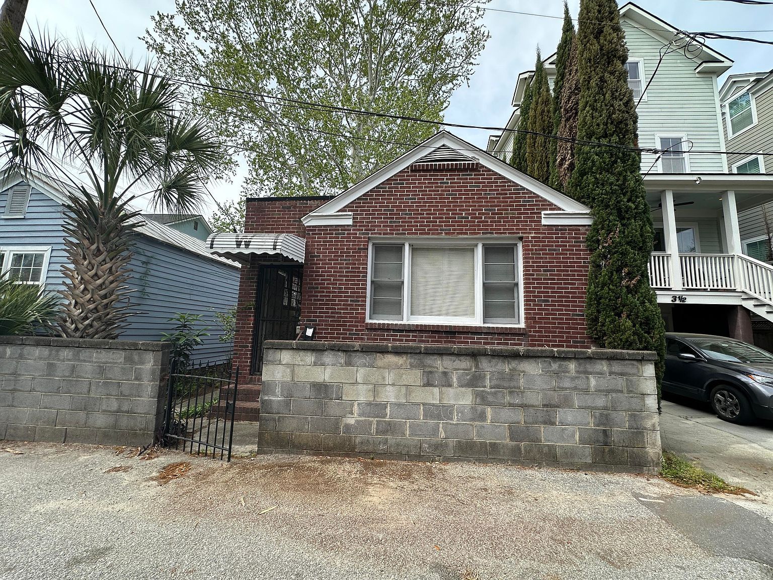 227/229/3 Fishburne Woodall St Charleston, SC 29403  | Single Family