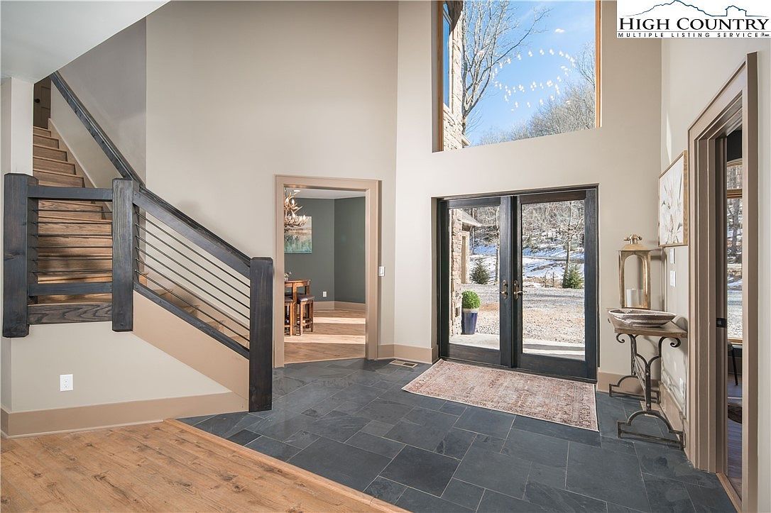 216 Greenbriar Rd Banner Elk, NC 28604 | Single Family