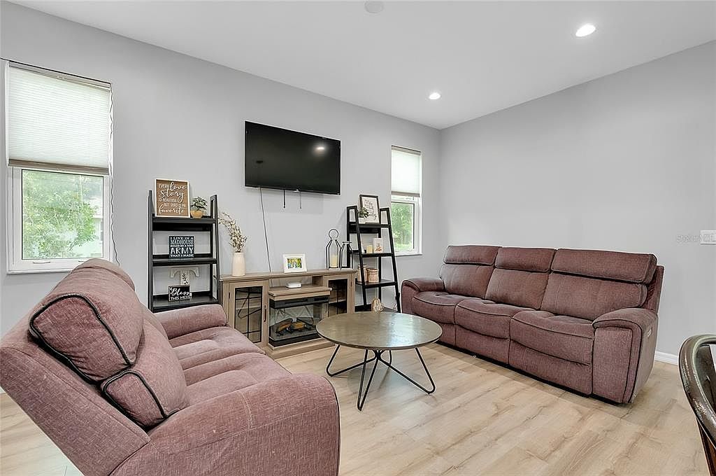 14289 Manatee Rd Parrish, FL 34219  | Single Family