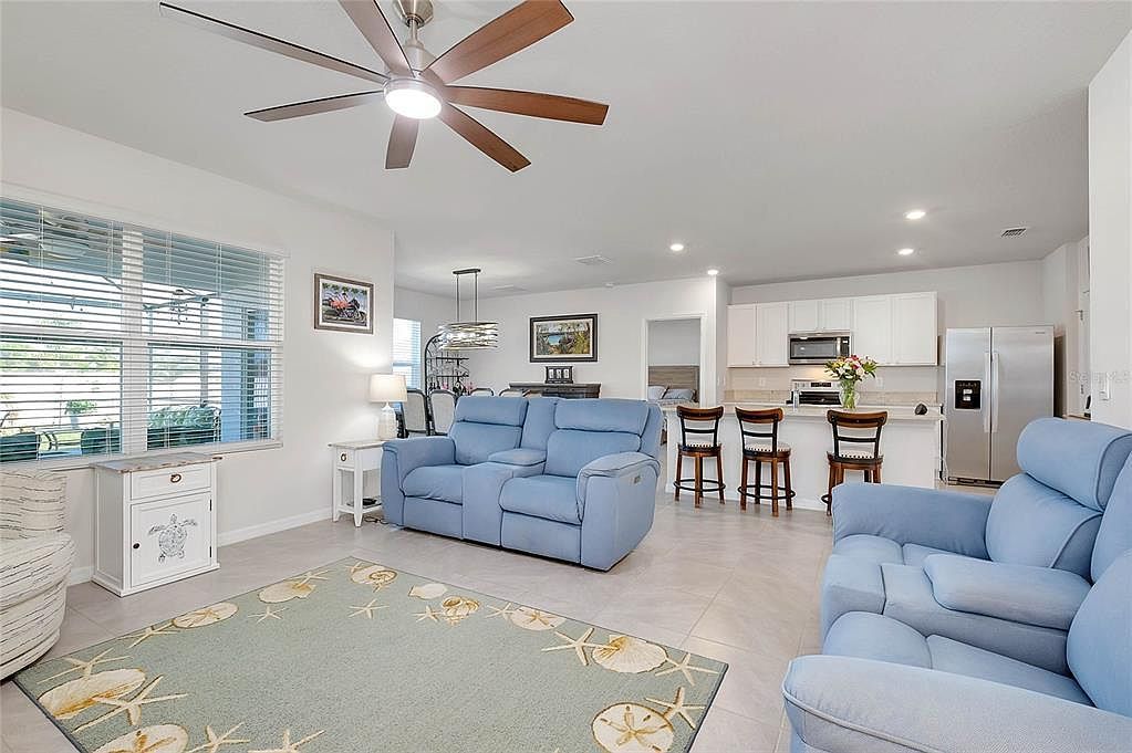 2233 Grand Flora Trl Bradenton, FL 34208  | Single Family