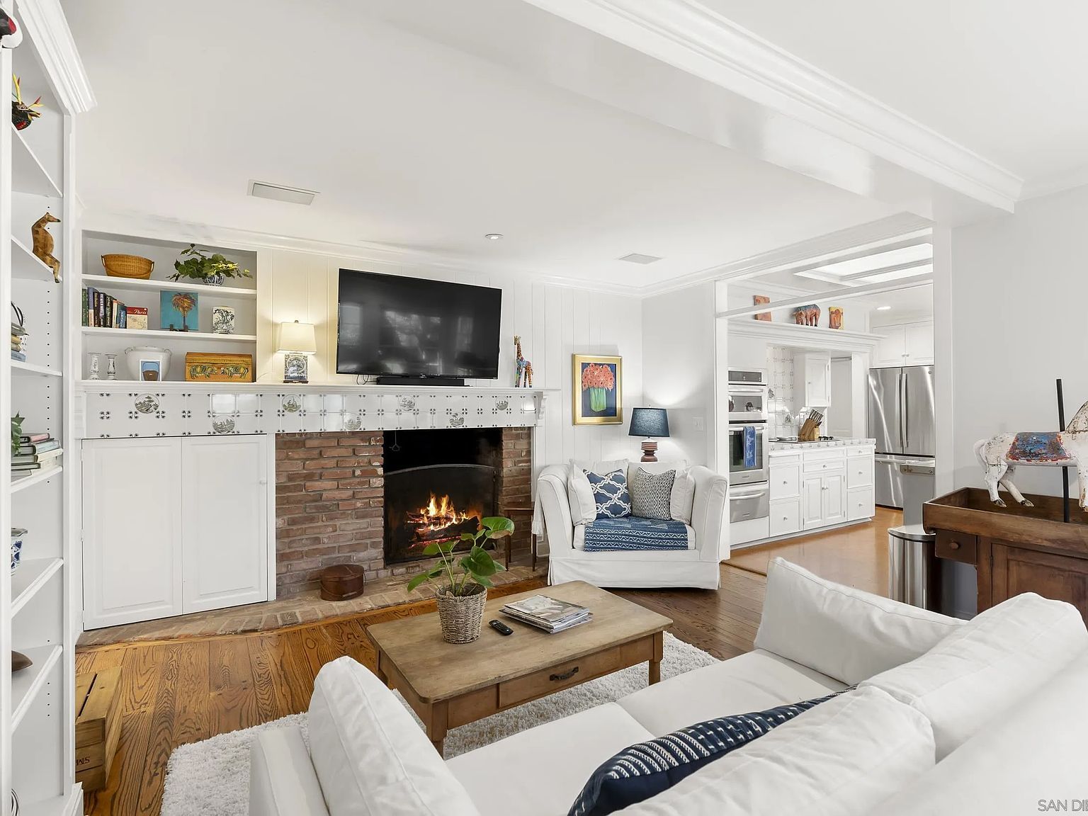 6021 Vista De La Mesa La Jolla, CA 92037  | Single Family