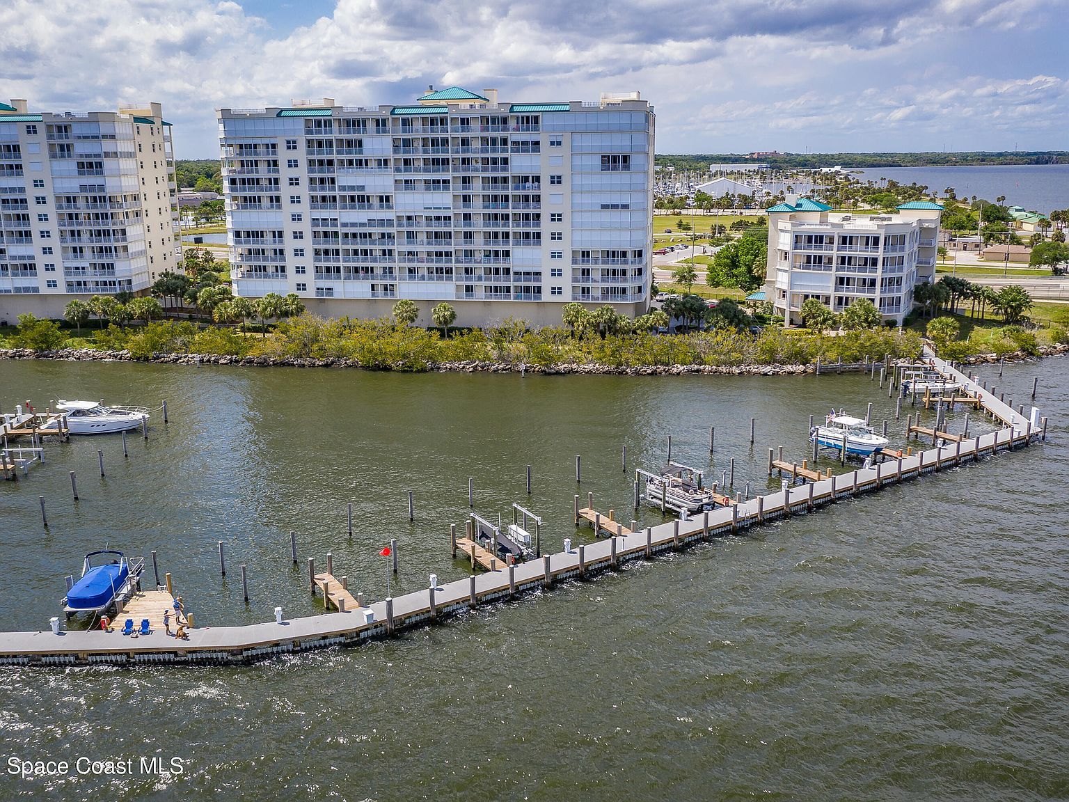 1 Indian River Ave APT 201 Titusville, FL 32796 | Condominium