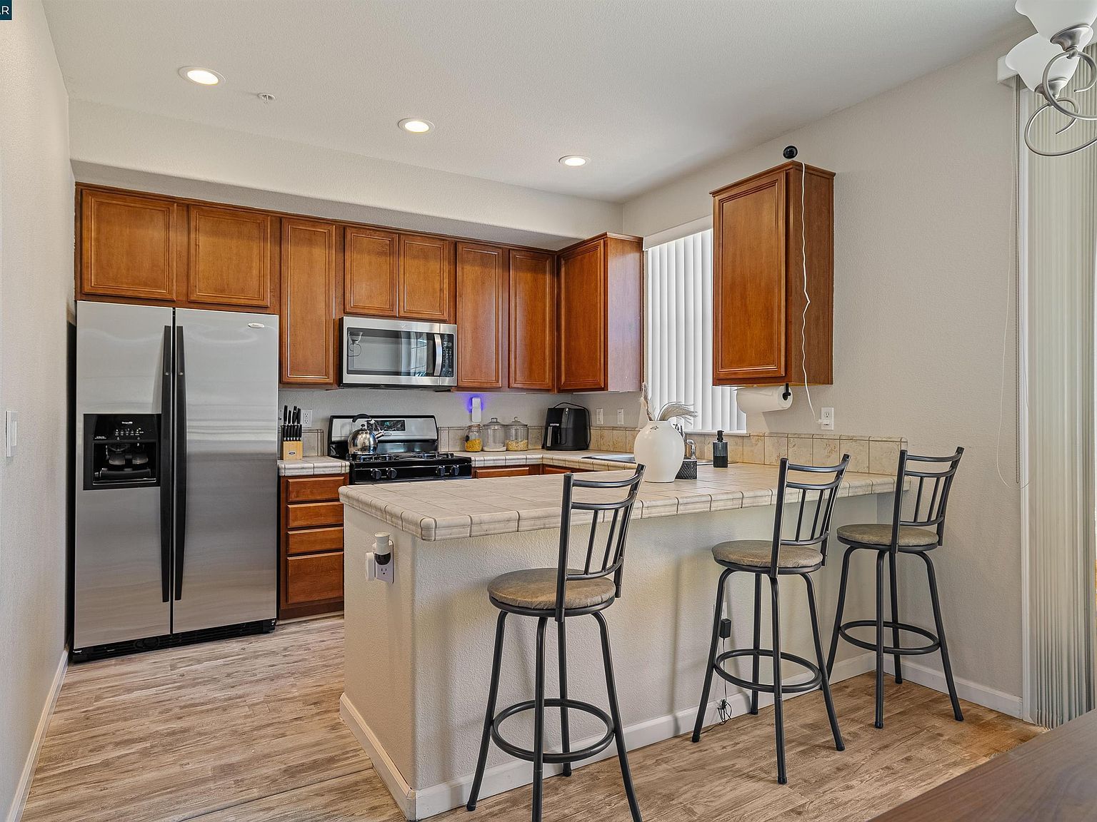 6570 Hearthstone Cir APT 1413 Rocklin, CA 95677  | Condominium