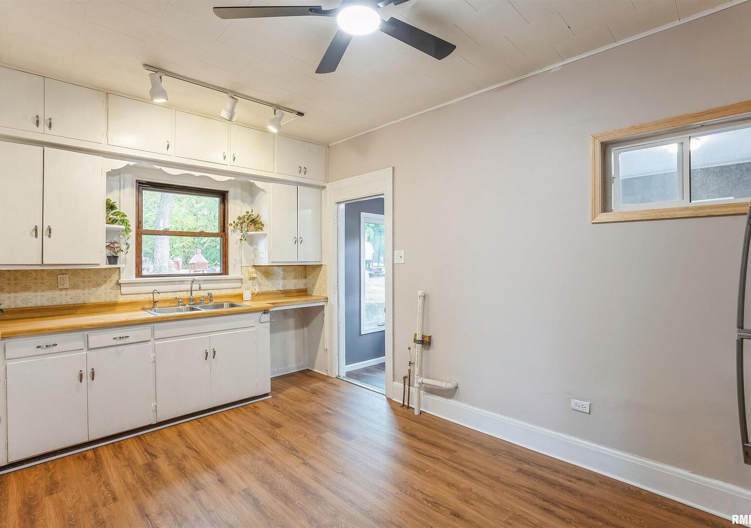 507 6th Ave Fulton, IL 61252 | Single Family